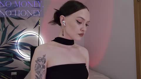 Goddess Sirena online show from 03-10-26, 07:57