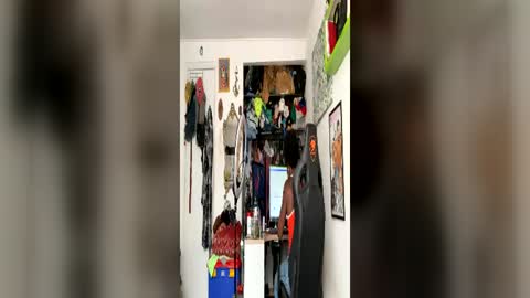 siriss_boyrag online show from 06-22-26, 04:48