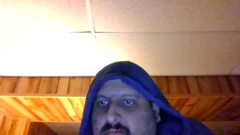 SirMike80 online show from 12-15-25, 01:10