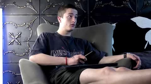 Snapshot of sirreedy chatting on 05-10-26, 05:01 SirReedy online show from 05-10-26, 05:01