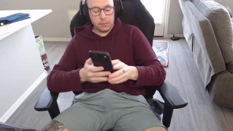 Sir Scotty online show from 02-21-25, 03:32