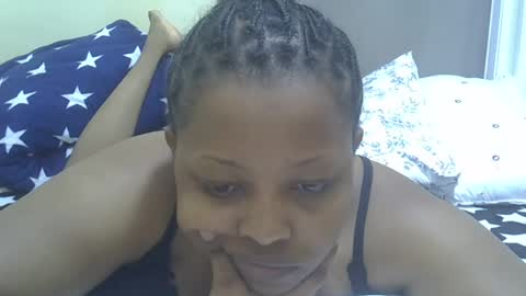 Snapshot of sisibrown97 chatting on 06-16-26, 05:15 brown online show from 06-16-26, 05:15