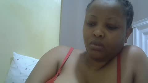 Snapshot of sisibrown97 chatting on 06-18-26, 03:49 brown online show from 06-18-26, 03:49