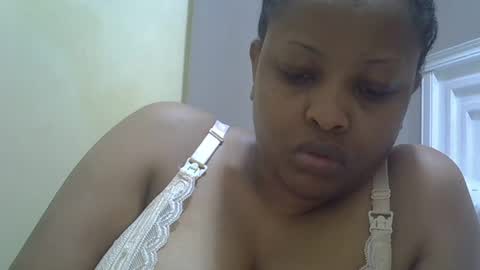 Snapshot of sisibrown97 chatting on 06-30-26, 05:30 brown online show from 06-30-26, 05:30
