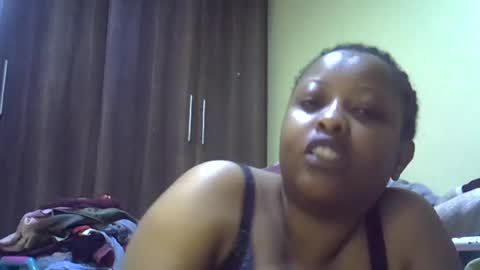 Snapshot of sisibrown97 chatting on 07-16-26, 11:00 brown online show from 07-16-26, 11:00