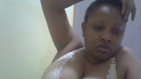 Snapshot of sisibrown97 chatting on 07-19-26, 09:35 brown online show from 07-19-26, 09:35