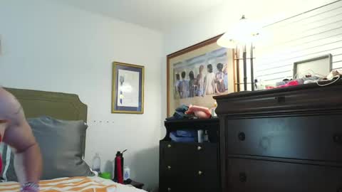 sissipatti69 online show from 10-04-25, 11:41