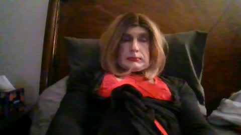 wants to suck cock online show from 03-23-26, 02:04