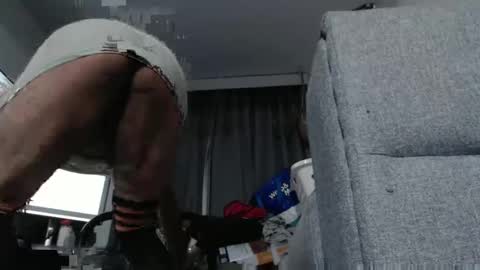 RESPONDS WELL TO ... online show from 02-04-25, 01:16