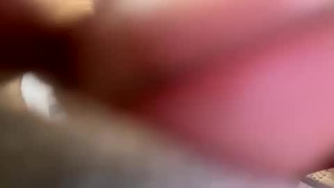 Snapshot of sissyriann chatting on 01-17-25, 05:41 sissy cock whore online show from 01-17-25, 05:41