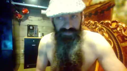 Snapshot of sitonmybeardxxx chatting on 06-26-26, 05:50 sitonmybeardxxx online show from 06-26-26, 05:50