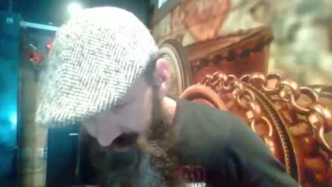 Snapshot of sitonmybeardxxx chatting on 06-28-26, 10:49 sitonmybeardxxx online show from 06-28-26, 10:49