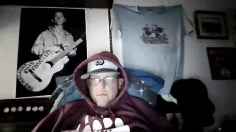 Snapshot of situationallefty chatting on 03-09-25, 10:52 Situational Lefty online show from 03-09-25, 10:52