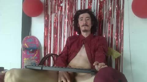sk8sir online show from 02-12-26, 04:35