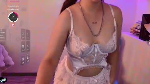 Snapshot of skarlet_adams chatting on 07-15-26, 08:03 Alice online show from 07-15-26, 08:03