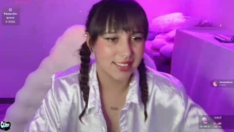 Snapshot of skarlet_adams chatting on 08-01-26, 11:25 Alice online show from 08-01-26, 11:25