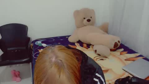 Arlett online show from 10-16-25, 03:07