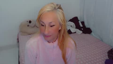 Arlett online show from 01-13-26, 03:45