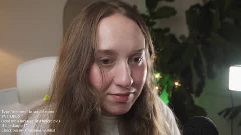 Im Scarlett  ONLINE  5pm-10pm NYC time  online show from 12-18-24, 02:53