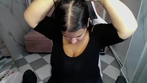 Skarlet online show from 04-30-26, 12:22