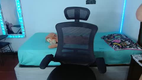 Lorena online show from 03-02-26, 12:01