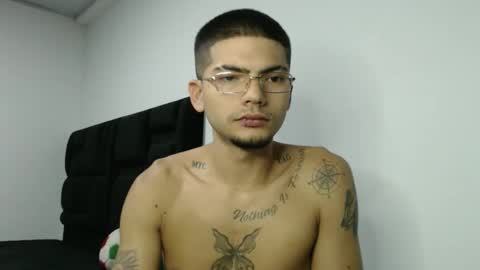 Snapshot of skinny_badboy chatting on 02-16-26, 03:13 E R O S online show from 02-16-26, 03:13