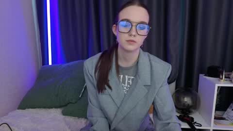 Snapshot of skinny_exy chatting on 06-06-26, 06:51 Exy online show from 06-06-26, 06:51