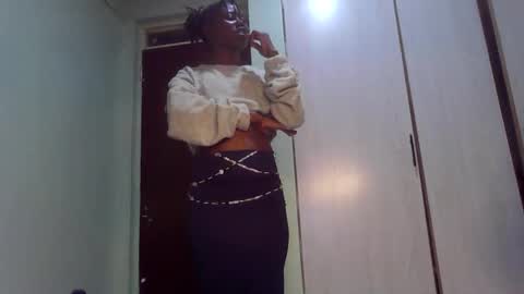 skinny_jass online show from 05-02-26, 02:27