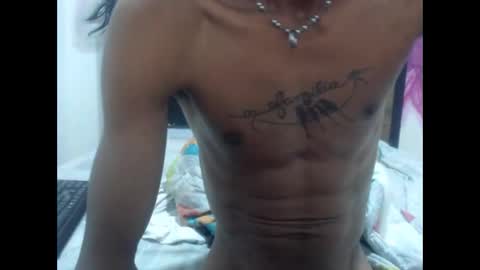 Snapshot of skinny_long_cock chatting on 05-06-26, 09:58 Albert online show from 05-06-26, 09:58