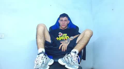 Snapshot of skinny_marked chatting on 12-08-24, 02:28 skinny marked online show from 12-08-24, 02:28