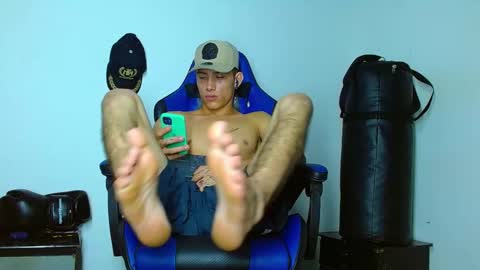 Snapshot of skinny_marked chatting on 01-15-25, 03:33 skinny marked online show from 01-15-25, 03:33