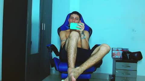 Snapshot of skinny_marked chatting on 02-12-25, 02:56 skinny marked online show from 02-12-25, 02:56