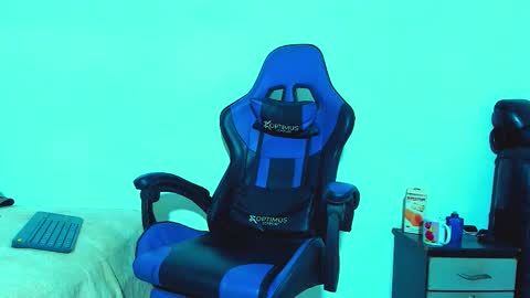 skinny marked online show from 10-31-25, 04:19