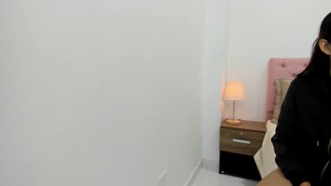 melody online show from 11-25-25, 12:27