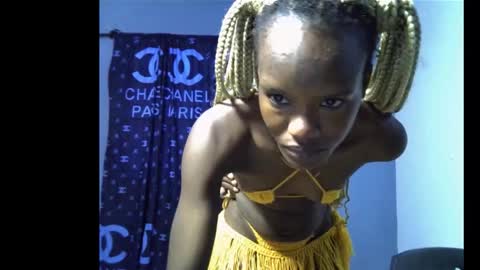 Linda independent model online show from 02-09-26, 05:50