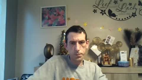 SkinnyBigCock2 online show from 12-19-24, 09:40