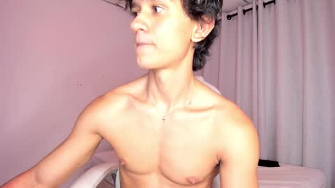 skinnydreamer online show from 09-18-25, 05:20