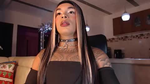 jesica online show from 12-18-25, 07:03