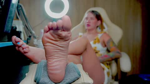 GoddessSkinny online show from 01-20-25, 02:22