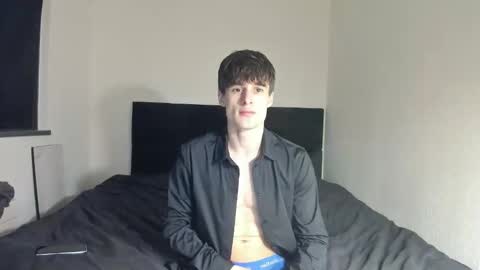 Snapshot of skinnyguywithbigd chatting on 02-07-26, 06:50 skinnyguywithbigd online show from 02-07-26, 06:50