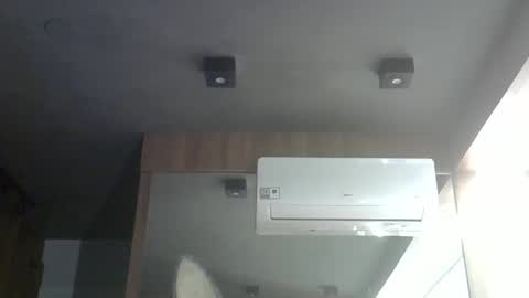 skinnykittencam online show from 04-20-26, 11:39