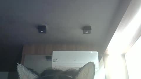 skinnykittencam online show from 05-24-26, 03:55
