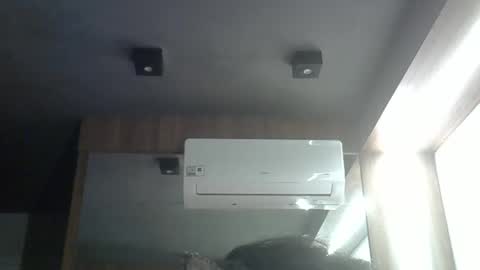 skinnykittencam online show from 06-05-26, 03:24