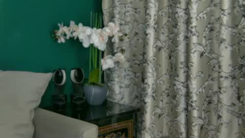 Snapshot of skinnynatty chatting on 07-06-26, 03:47 Natty online show from 07-06-26, 03:47