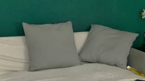 Snapshot of skinnynatty chatting on 07-19-26, 03:54 Natty online show from 07-19-26, 03:54