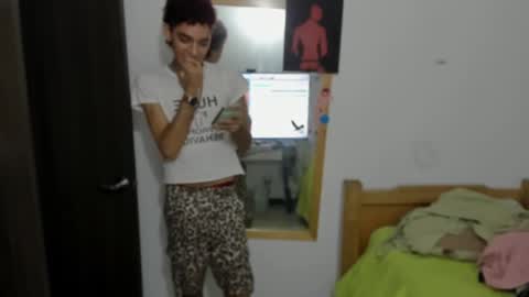 skinnypipe15 online show from 10-21-25, 03:07