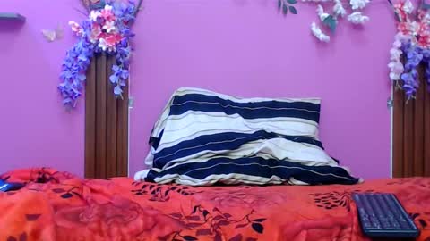 sofia online show from 11-26-25, 01:45