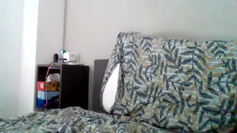 Snapshot of skippyhihi chatting on 10-01-25, 07:47 skippyhihi online show from 10-01-25, 07:47
