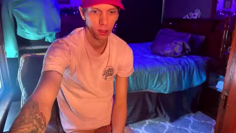 Snapshot of skittles933 chatting on 01-18-25, 04:21 Skittles online show from 01-18-25, 04:21