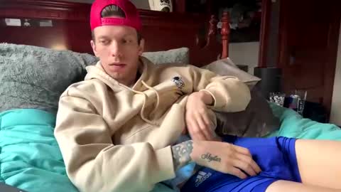 Snapshot of skittles933 chatting on 02-23-25, 01:10 Skittles online show from 02-23-25, 01:10